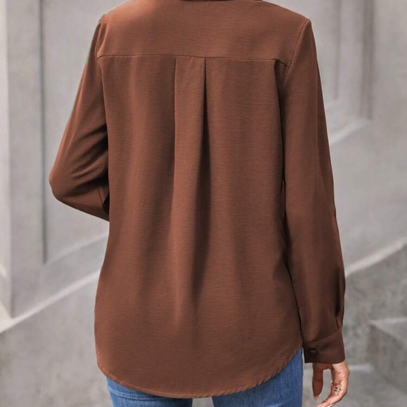 New brown button down long sleeve top - Picture 2 of 5